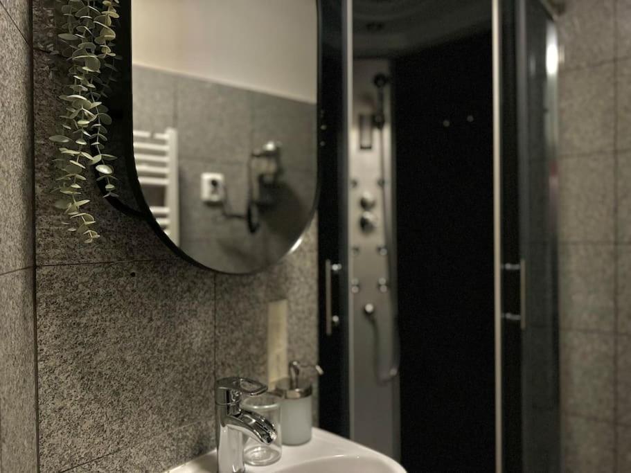 Cherry - Prague Apartment Экстерьер фото